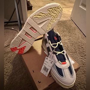 Adidas Niteball “Crew Navy”